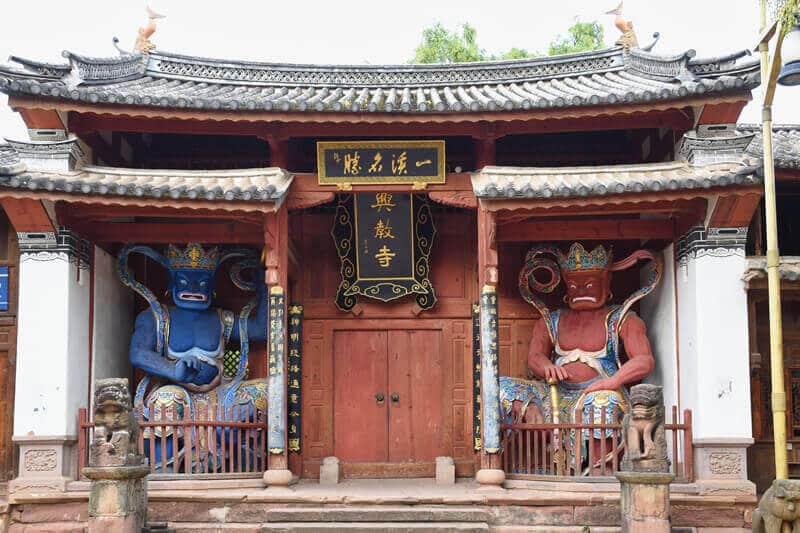 Shaxi-temple