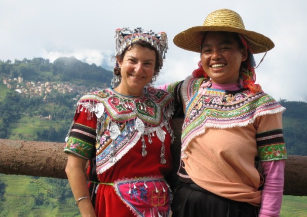 Voyageur Ciel Yunnan avec une dame Hani Yuanyang